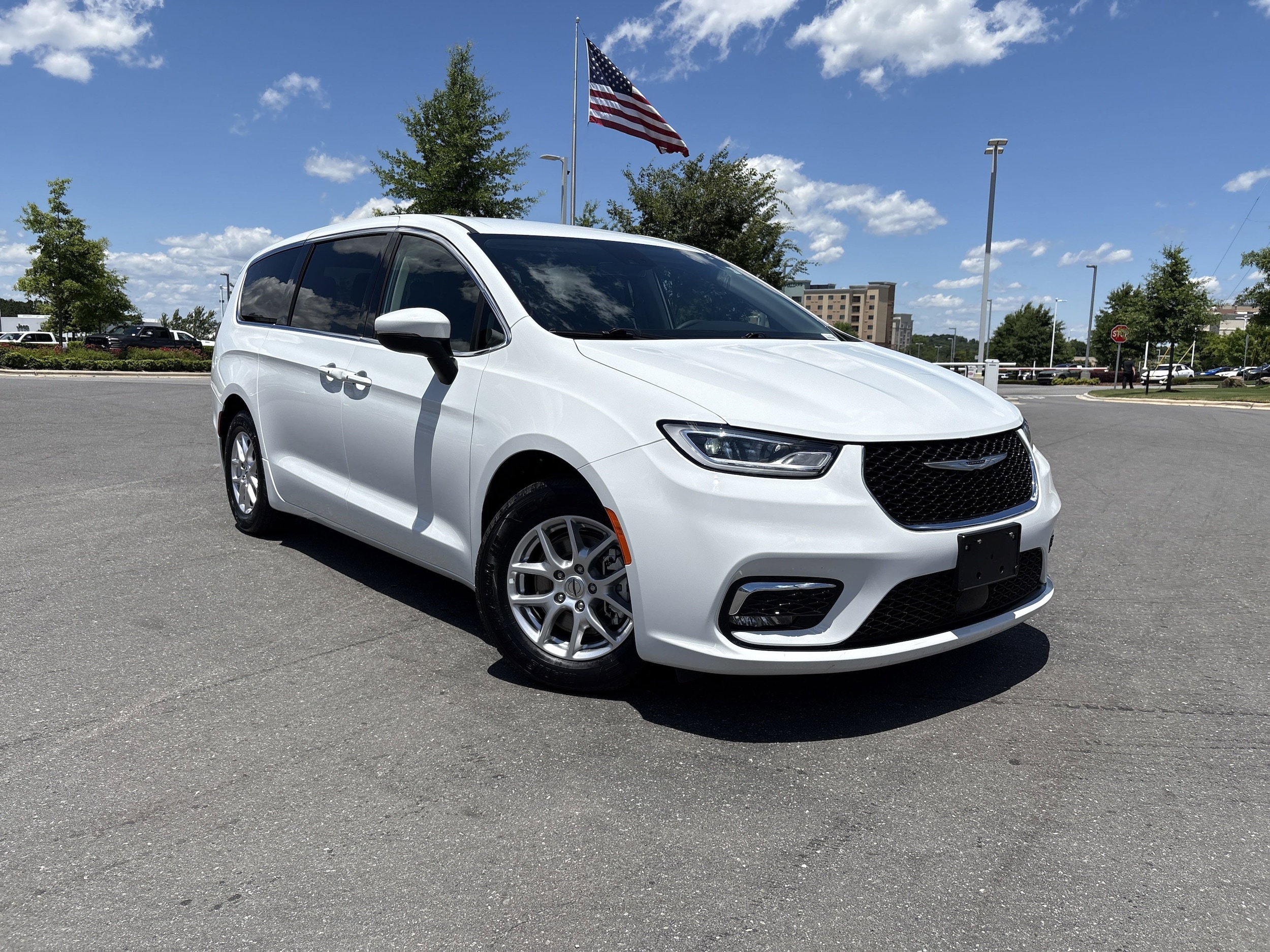 Used 2023 Chrysler Pacifica Touring L with VIN 2C4RC1BG9PR571954 for sale in Concord, NC