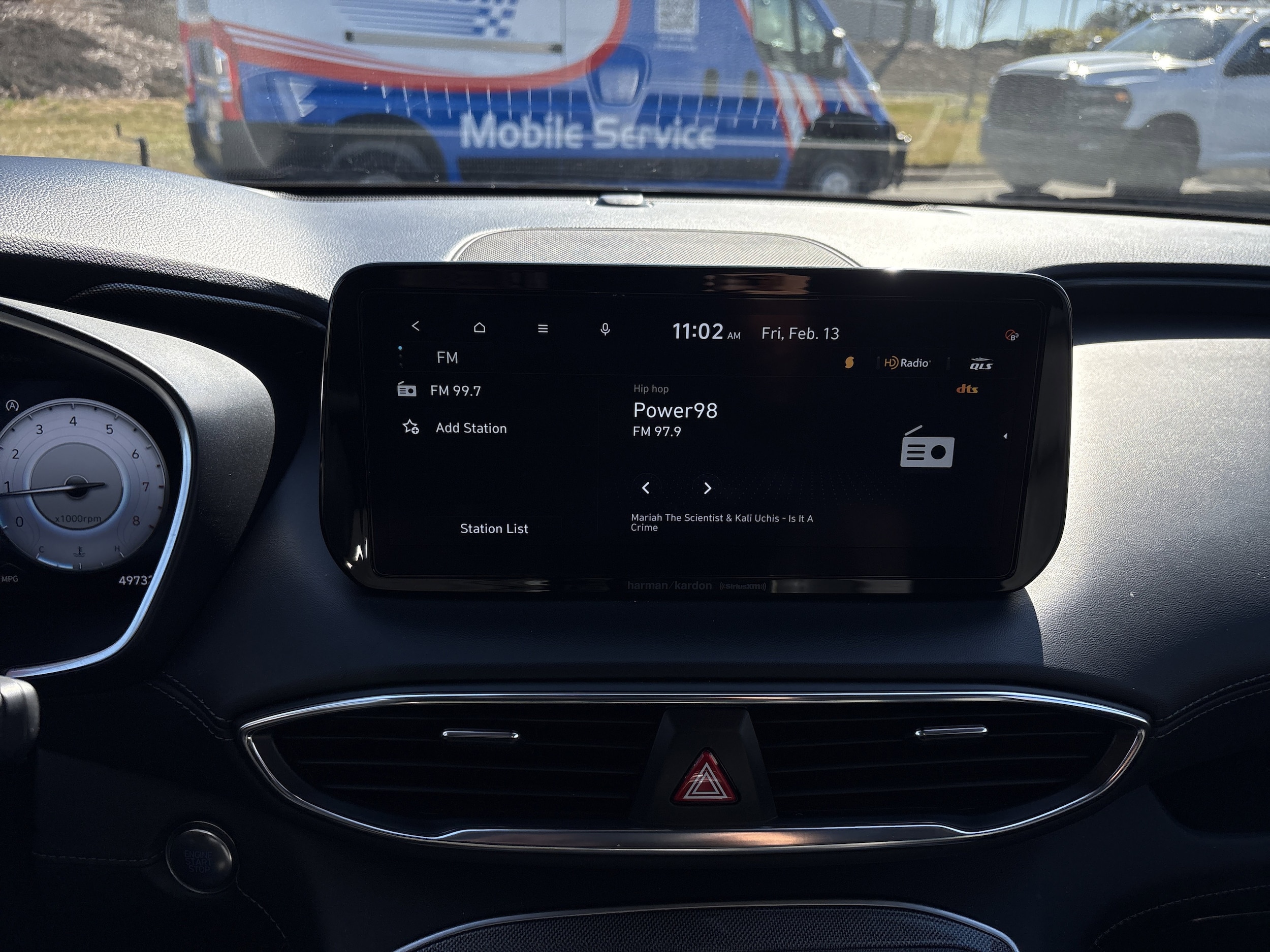 2023 Hyundai Santa Fe Limited photo 2