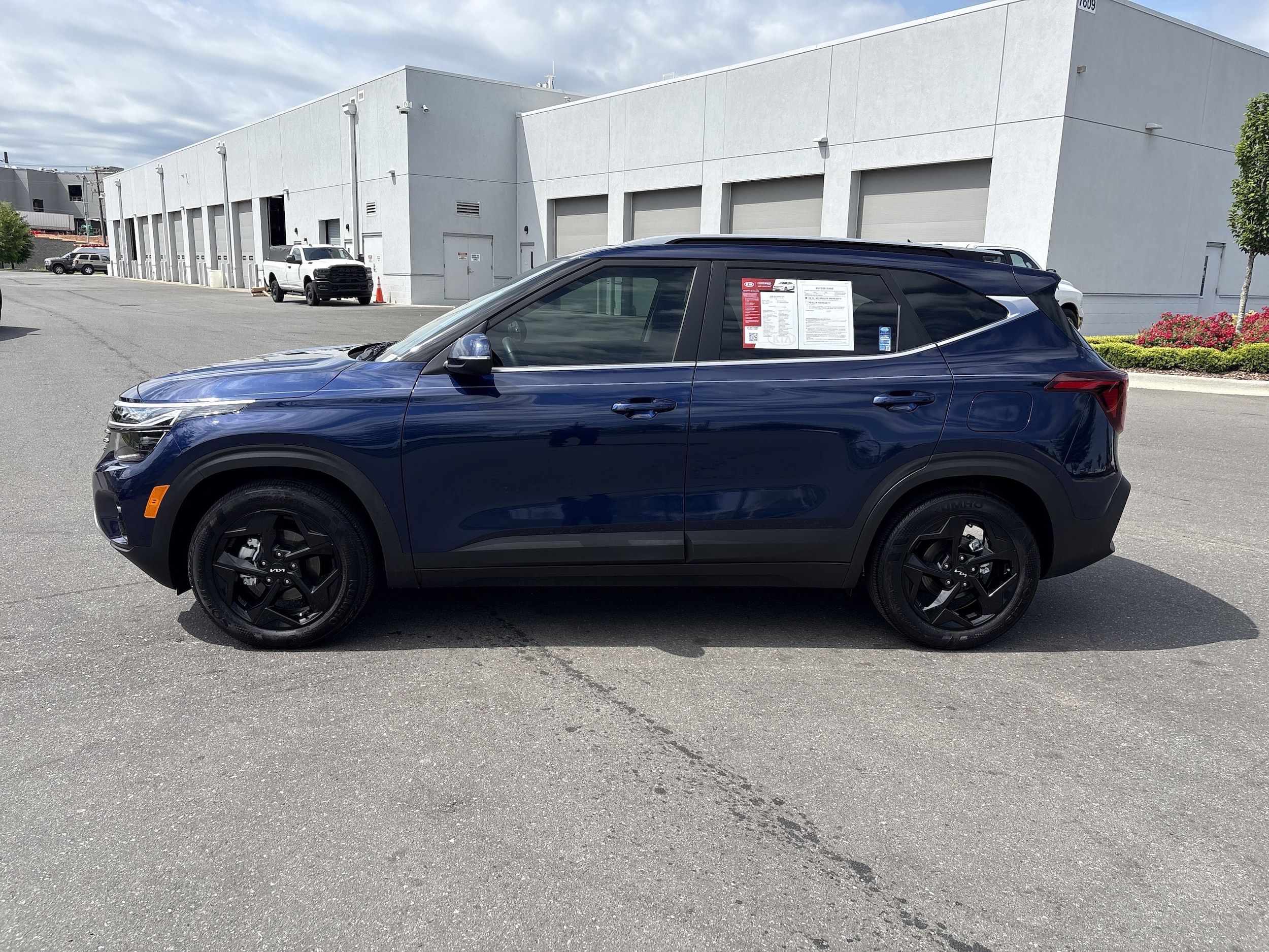 2026 Kia Seltos EX photo 5