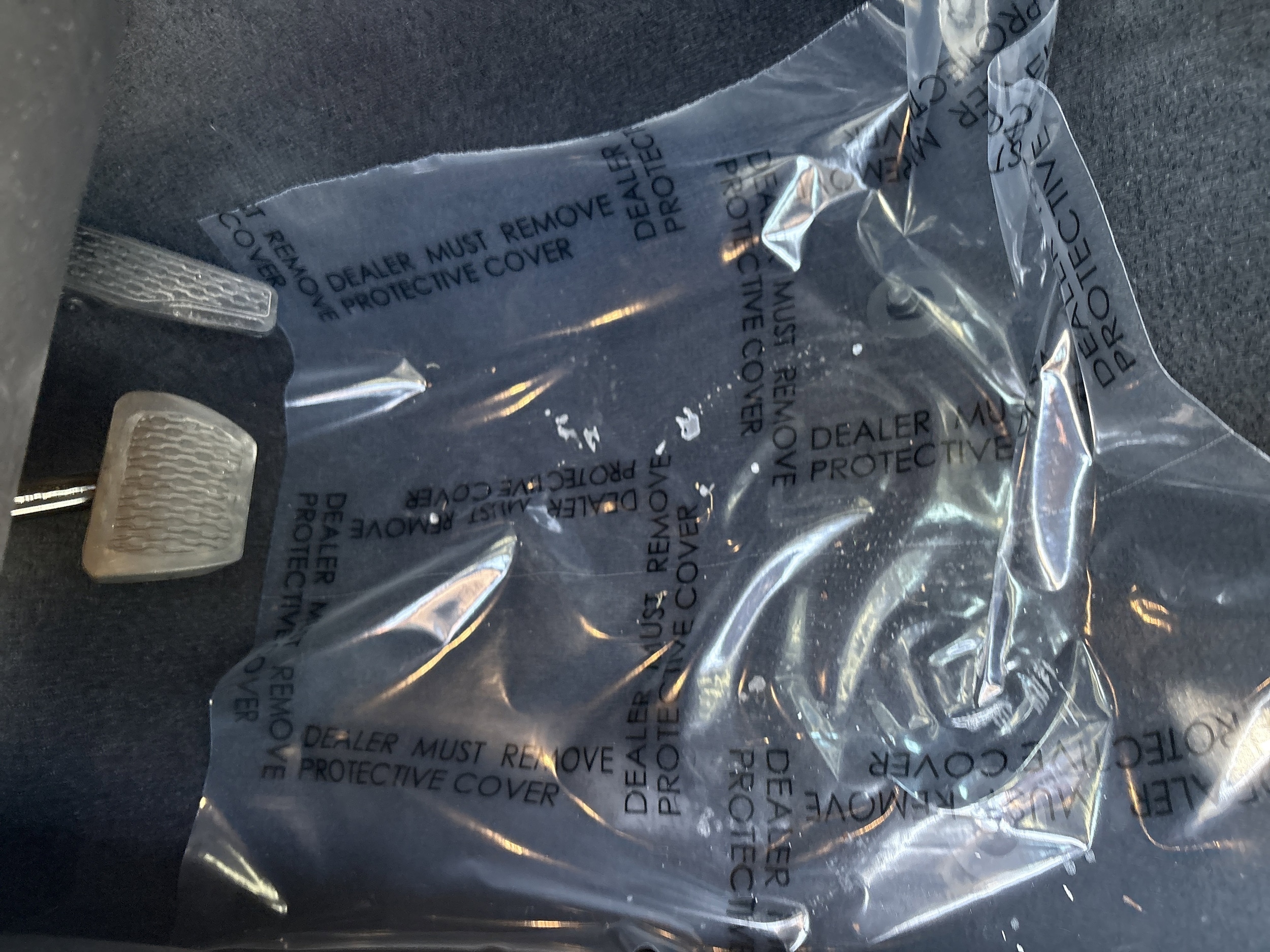 2023 Jeep Wrangler Sahara photo 6