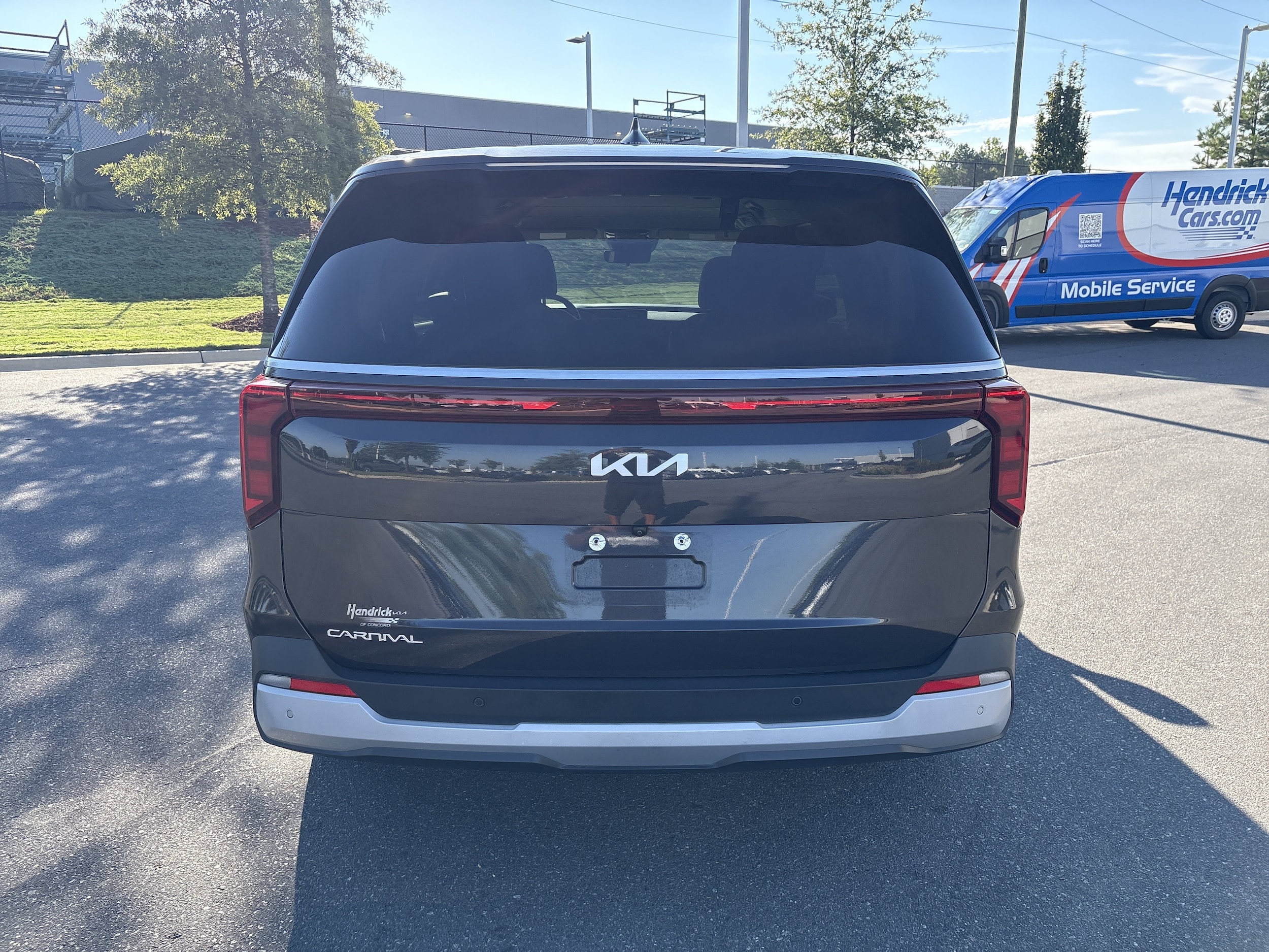 2025 Kia Carnival LXS
