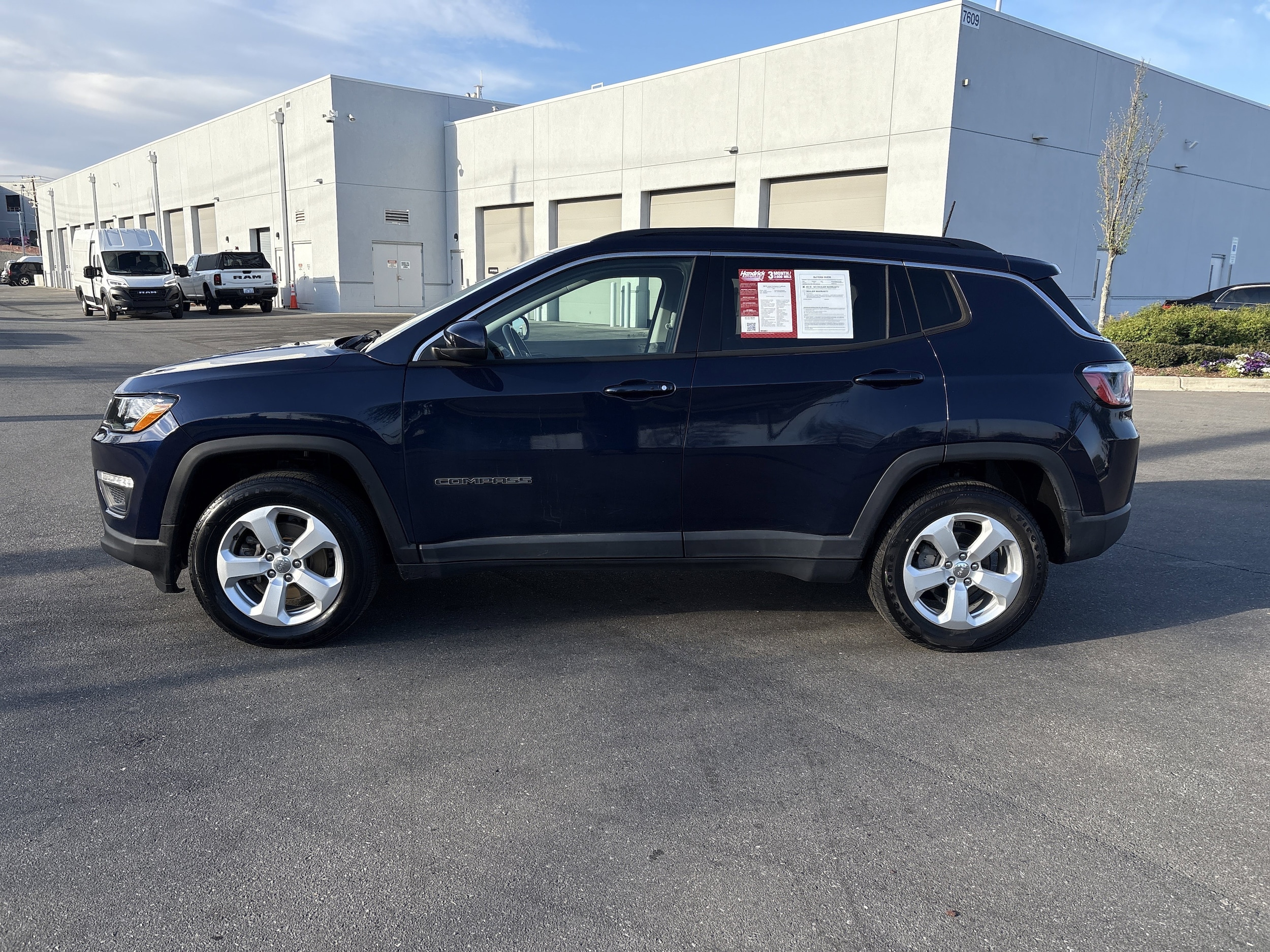 2019 Jeep Compass Latitude photo 4