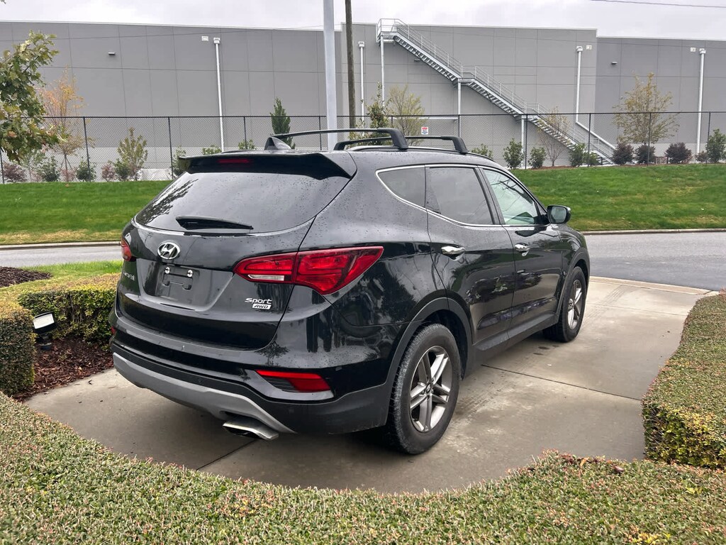 Used 2018 Hyundai Santa Fe Sport 2.4L SUV