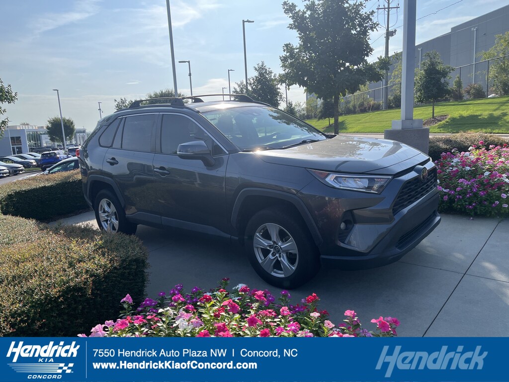 Used 2020 Toyota RAV4 XLE SUV