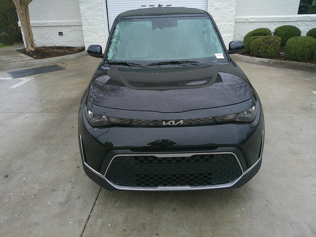 Certified 2025 Kia Soul LX Hatchback