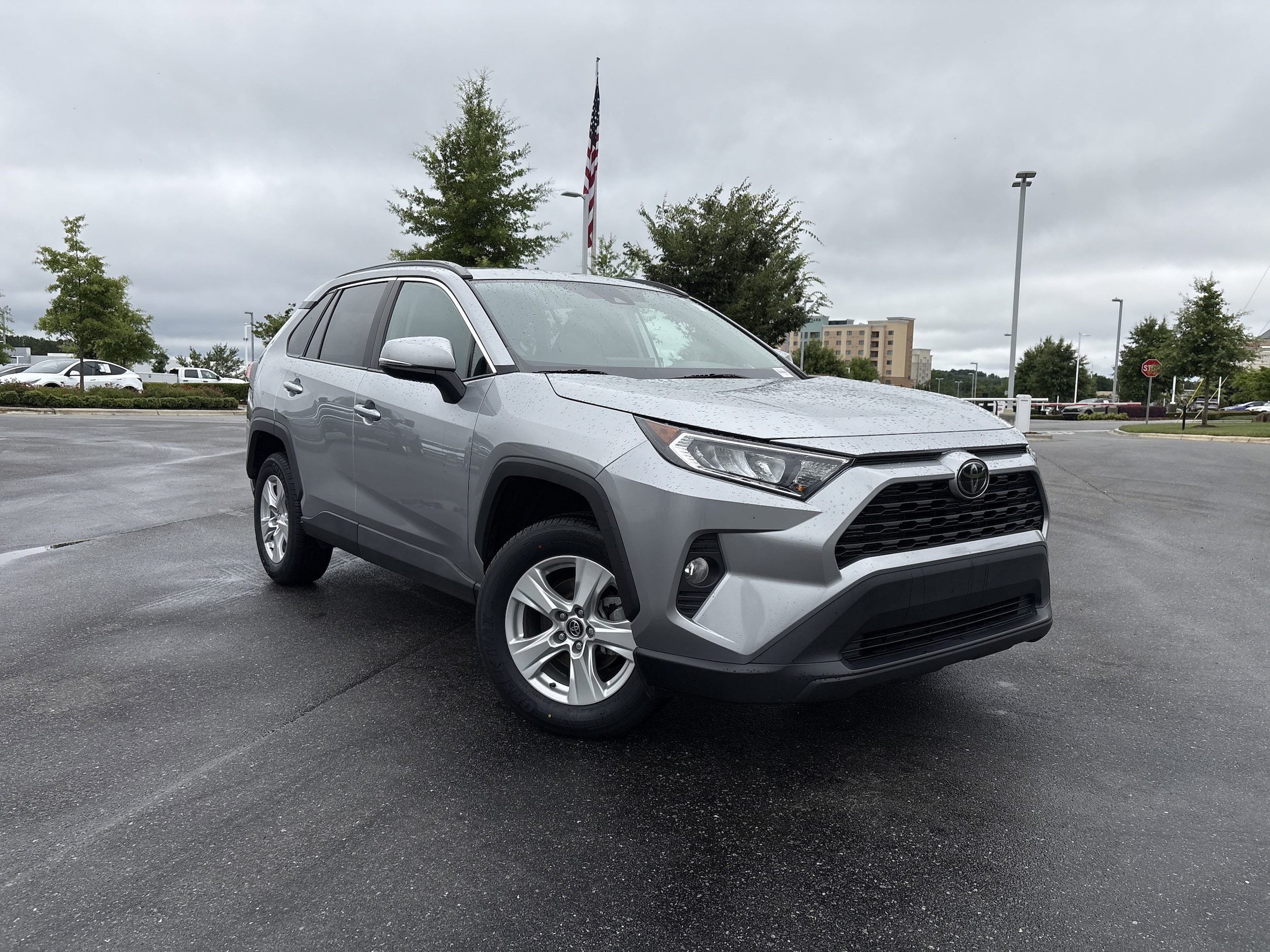 Used 2021 Toyota RAV4 XLE with VIN 2T3W1RFV0MC086282 for sale in Concord, NC