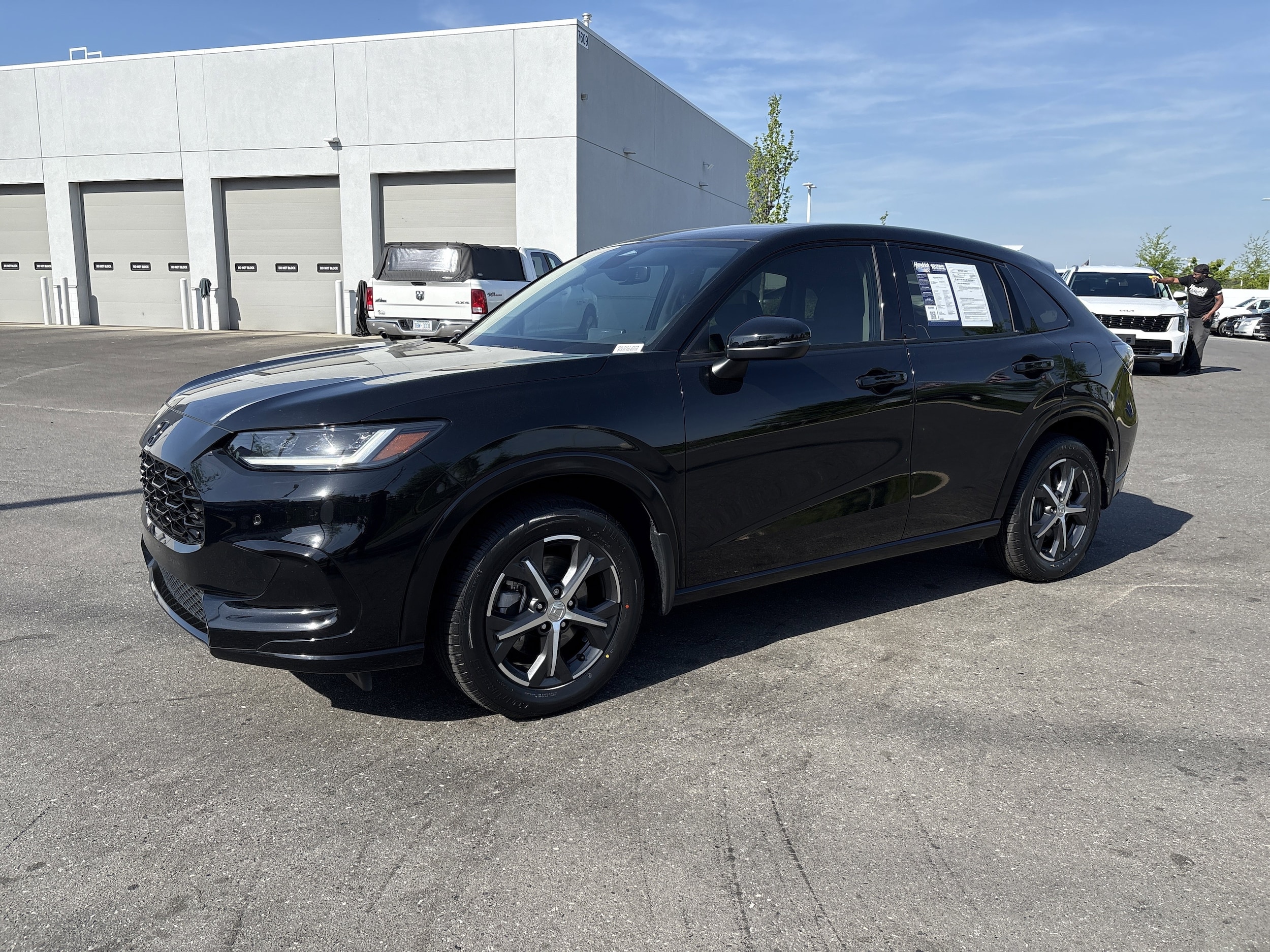 2023 Honda HR-V EX-L photo 5