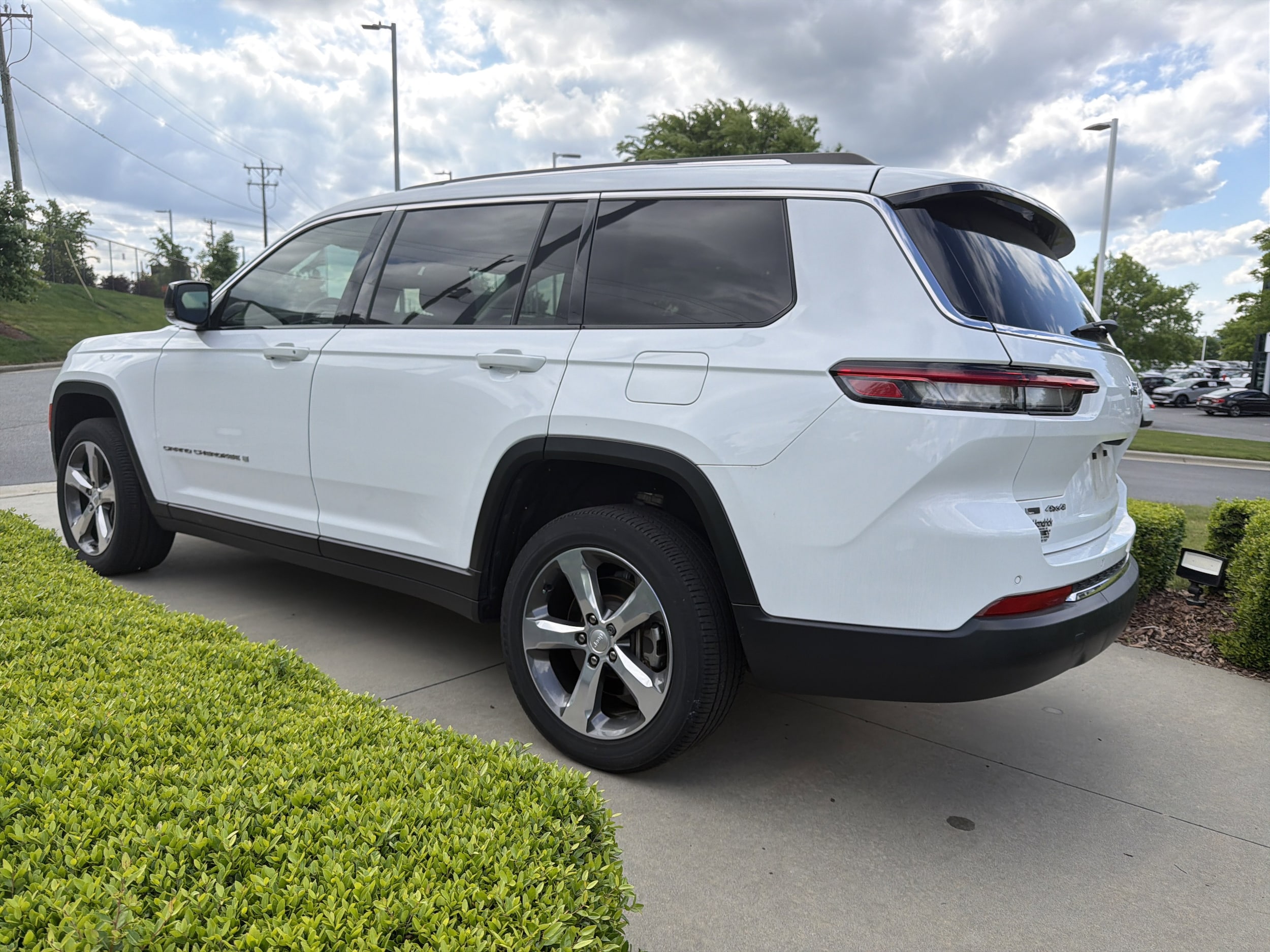 2021 Jeep Grand Cherokee L Limited photo 6