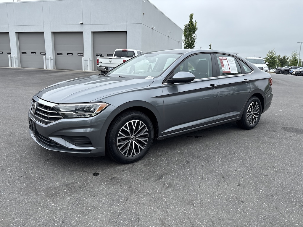 Used 2019 Volkswagen Jetta SE Sedan