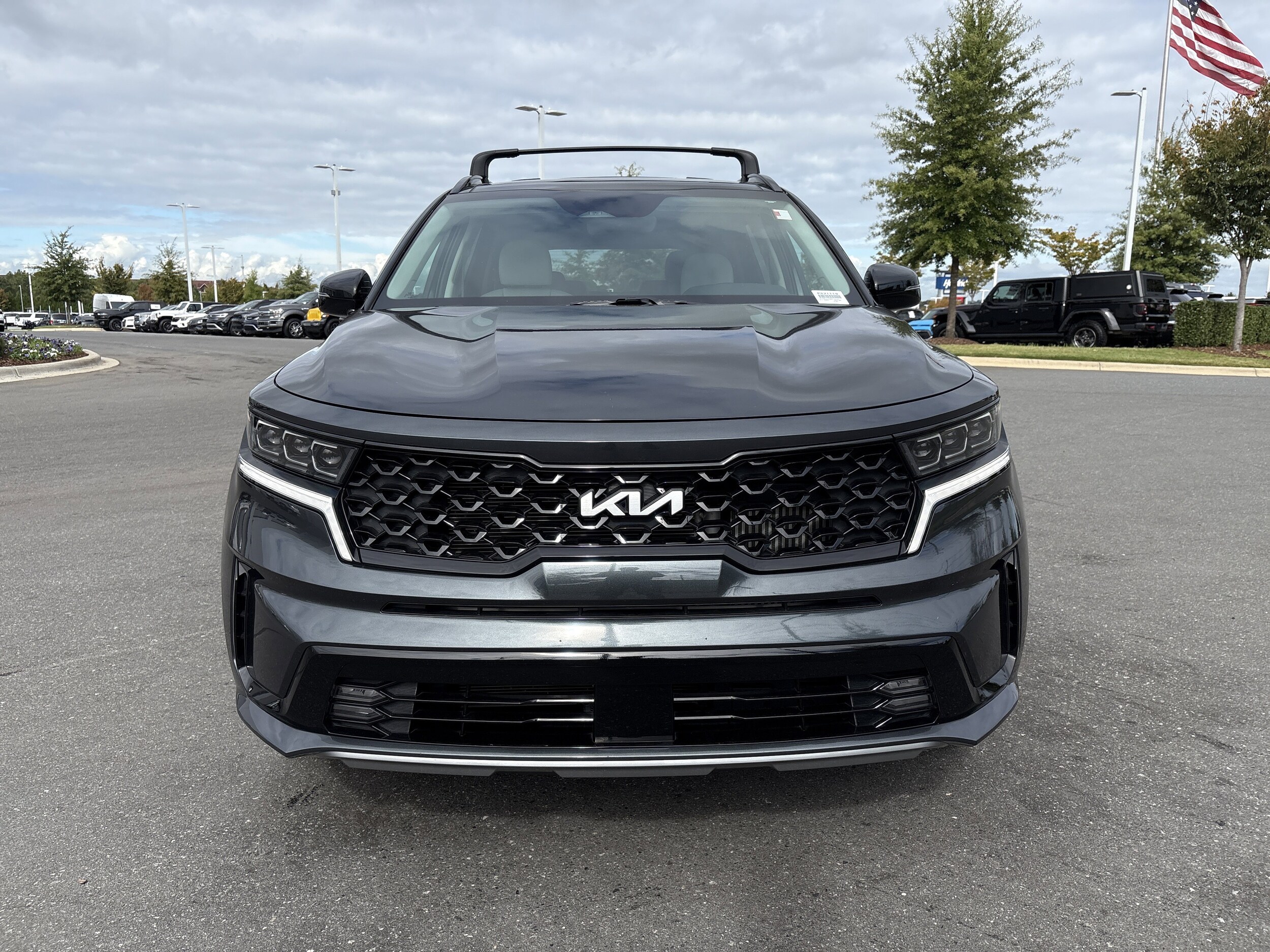 2022 Kia Sorento photo 2