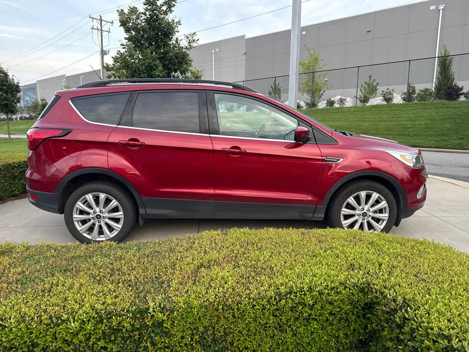 Used 2019 Ford Escape SEL with VIN 1FMCU9HD6KUA60207 for sale in Concord, NC