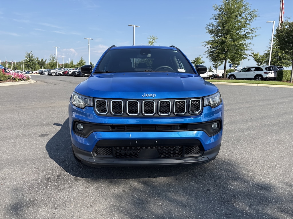Used 2024 Jeep Compass Latitude SUV