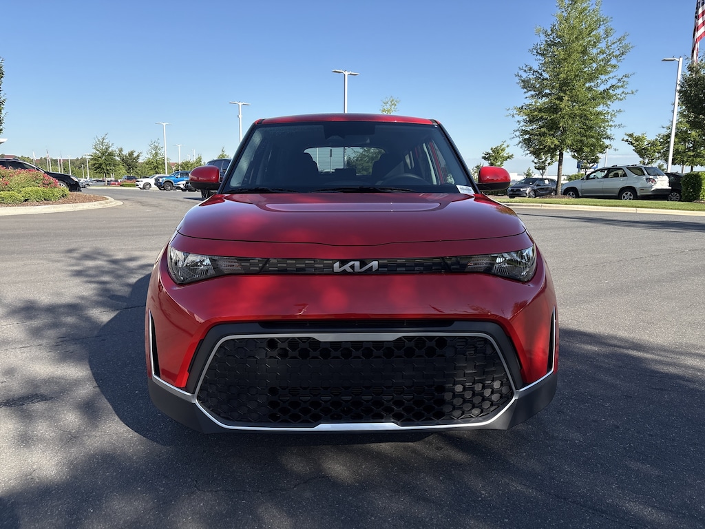 Certified 2025 Kia Soul LX Hatchback