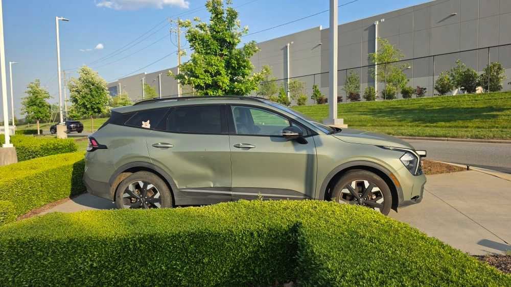 2023 Kia Sportage X-Line photo 3