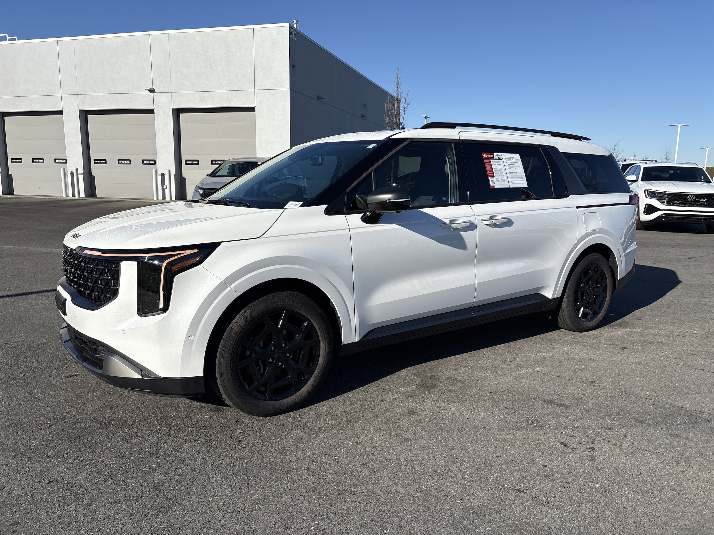 2025 Kia Carnival Hybrid SX Prestige photo 4