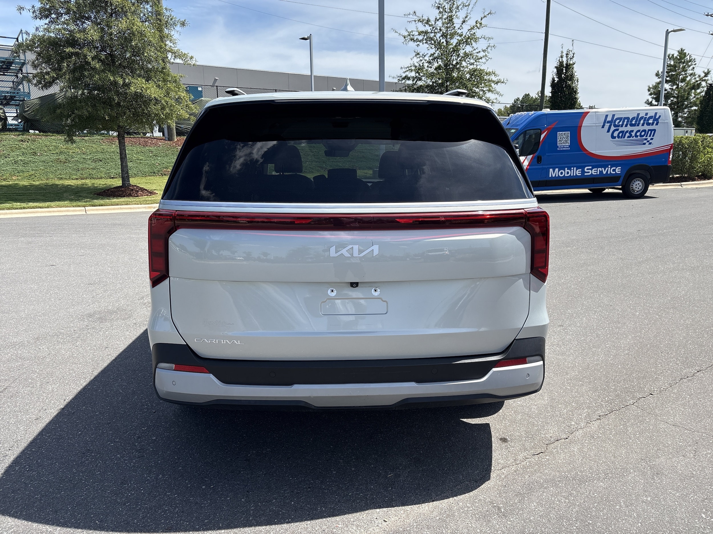 2025 Kia Carnival EX