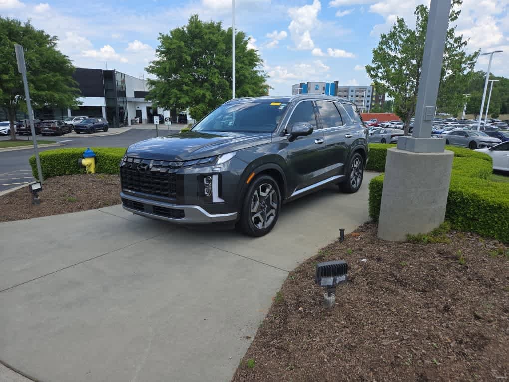 2023 Hyundai Palisade Limited photo 5