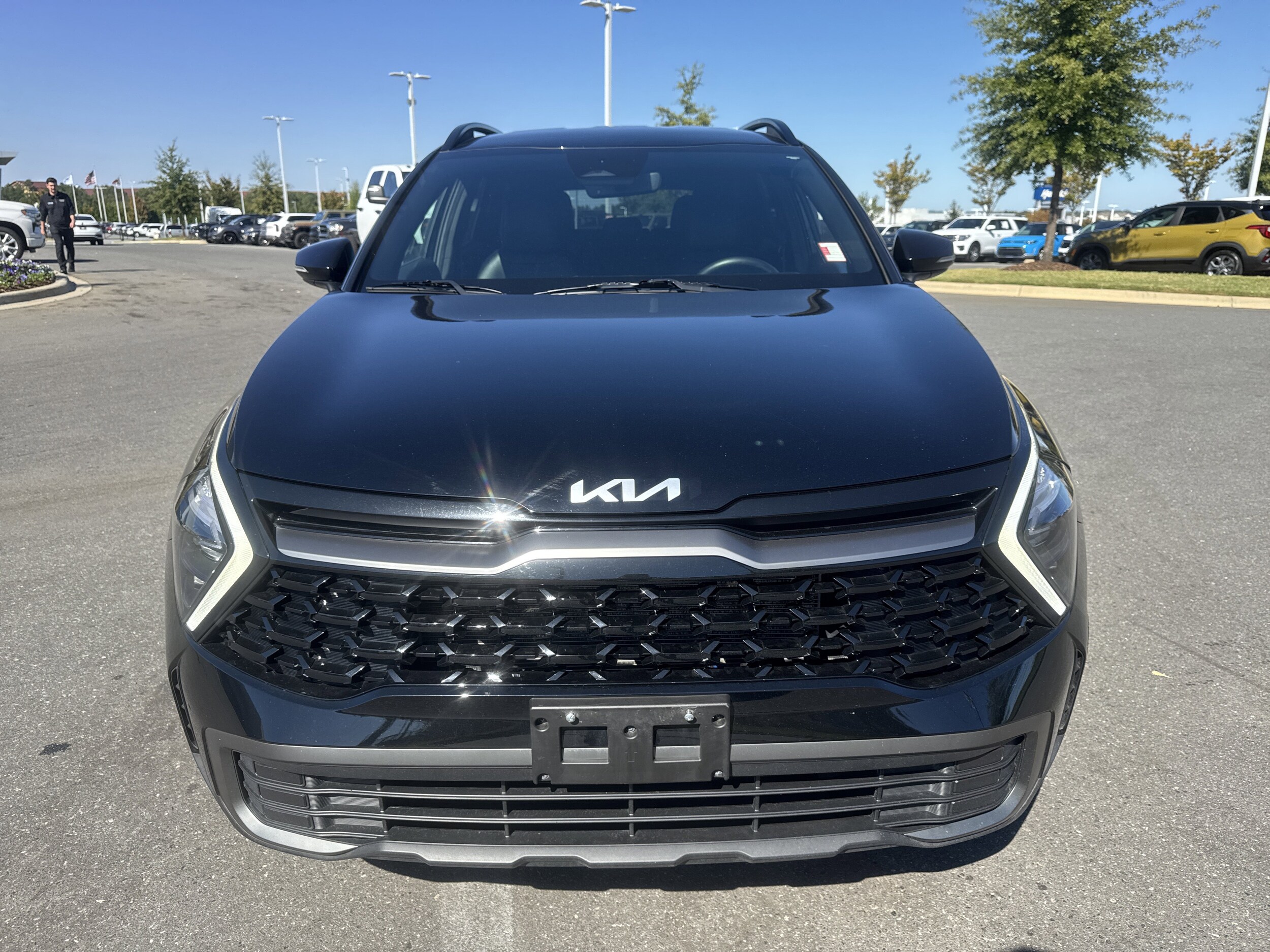 2023 Kia Sportage X-Line photo 2