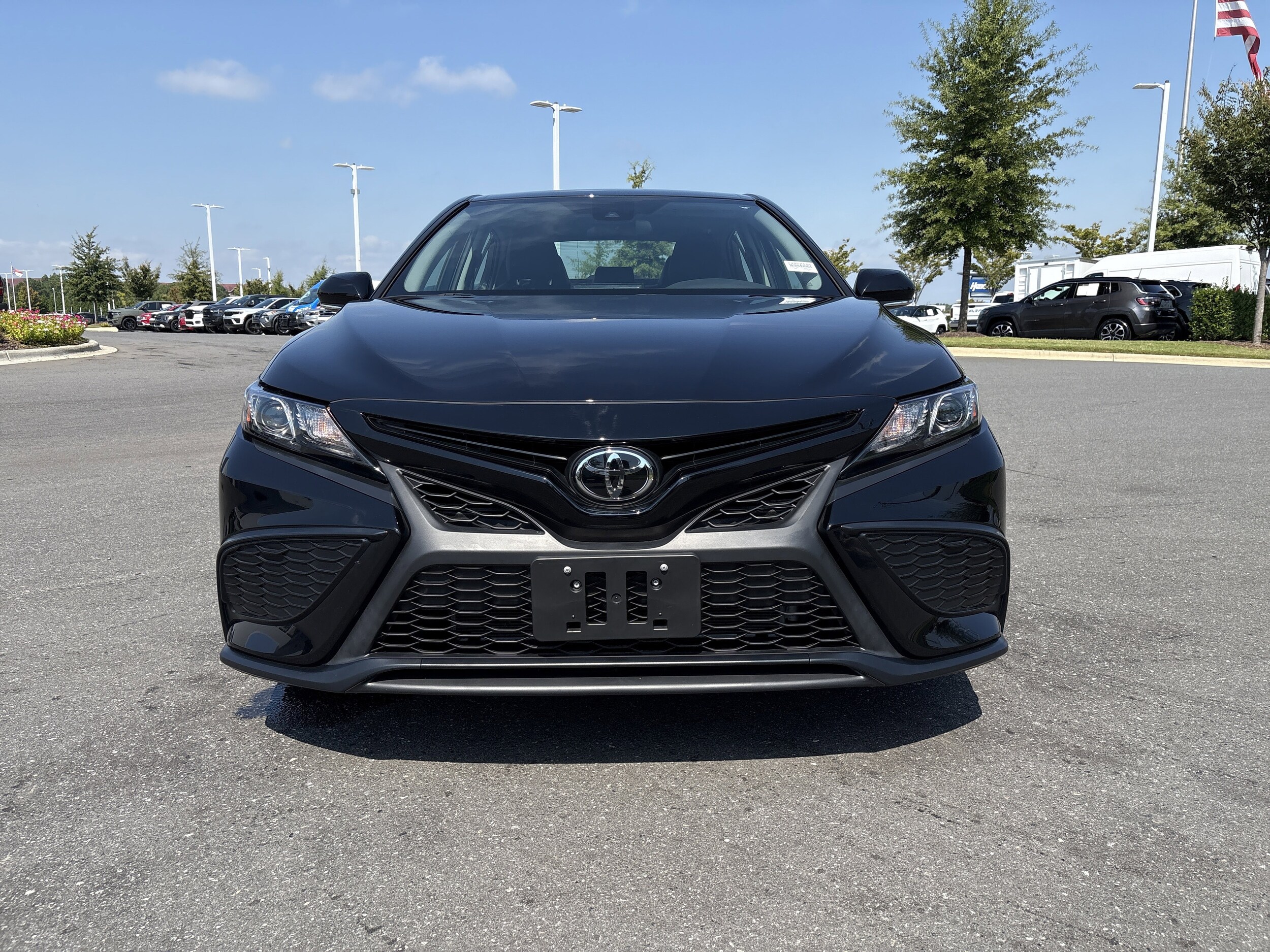 2024 Toyota Camry SE photo 2