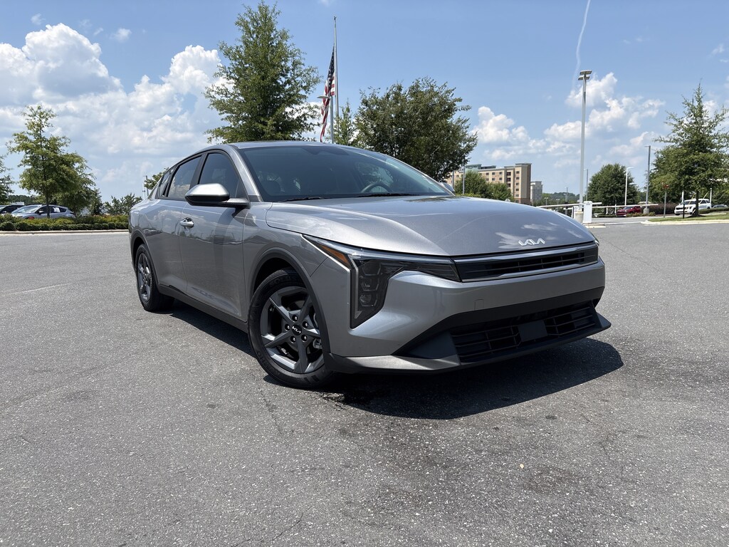 Used 2025 Kia K4 LXS Sedan