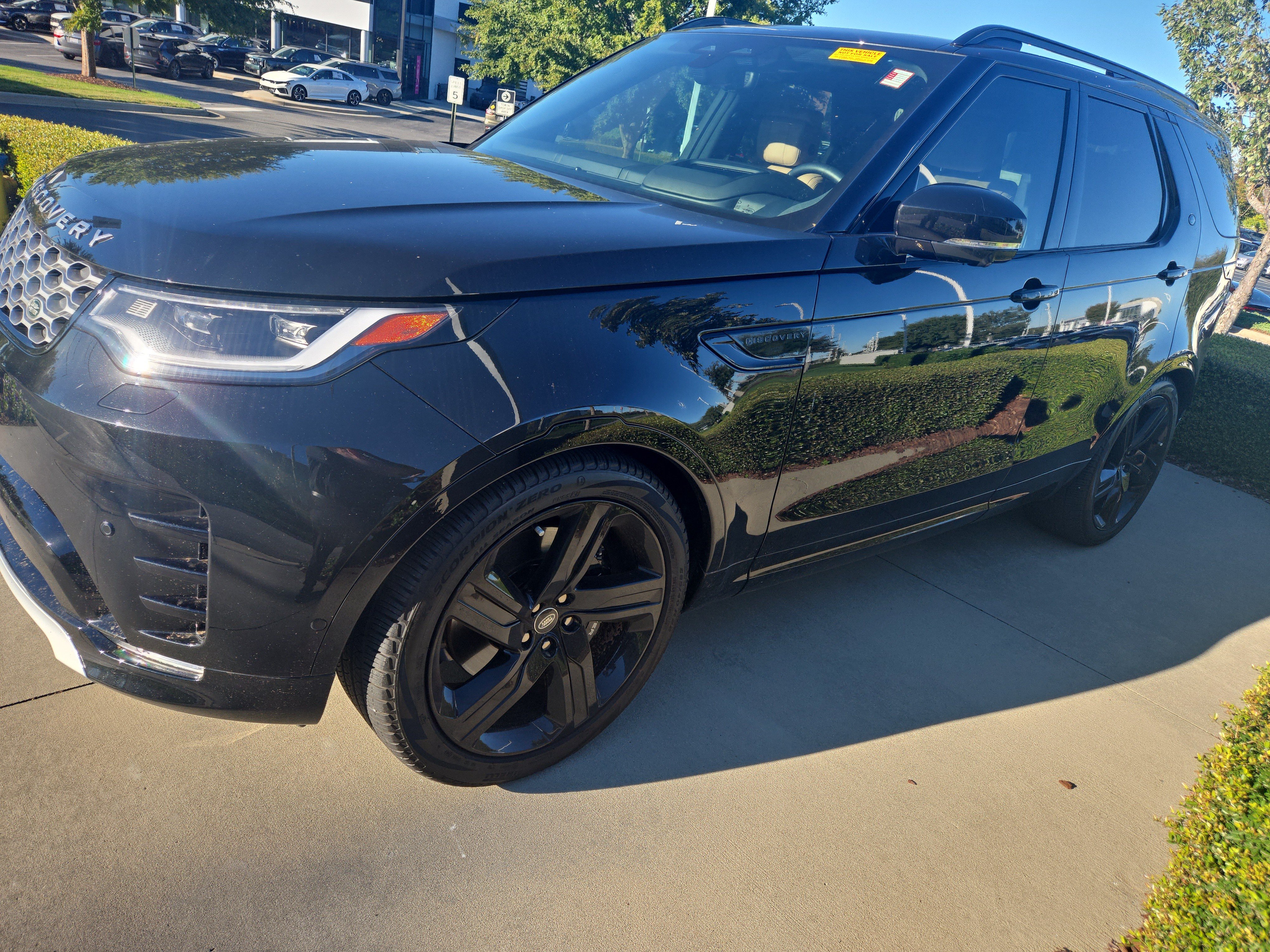 Used 2024 Land Rover Discovery Metropolitan Edition SUV