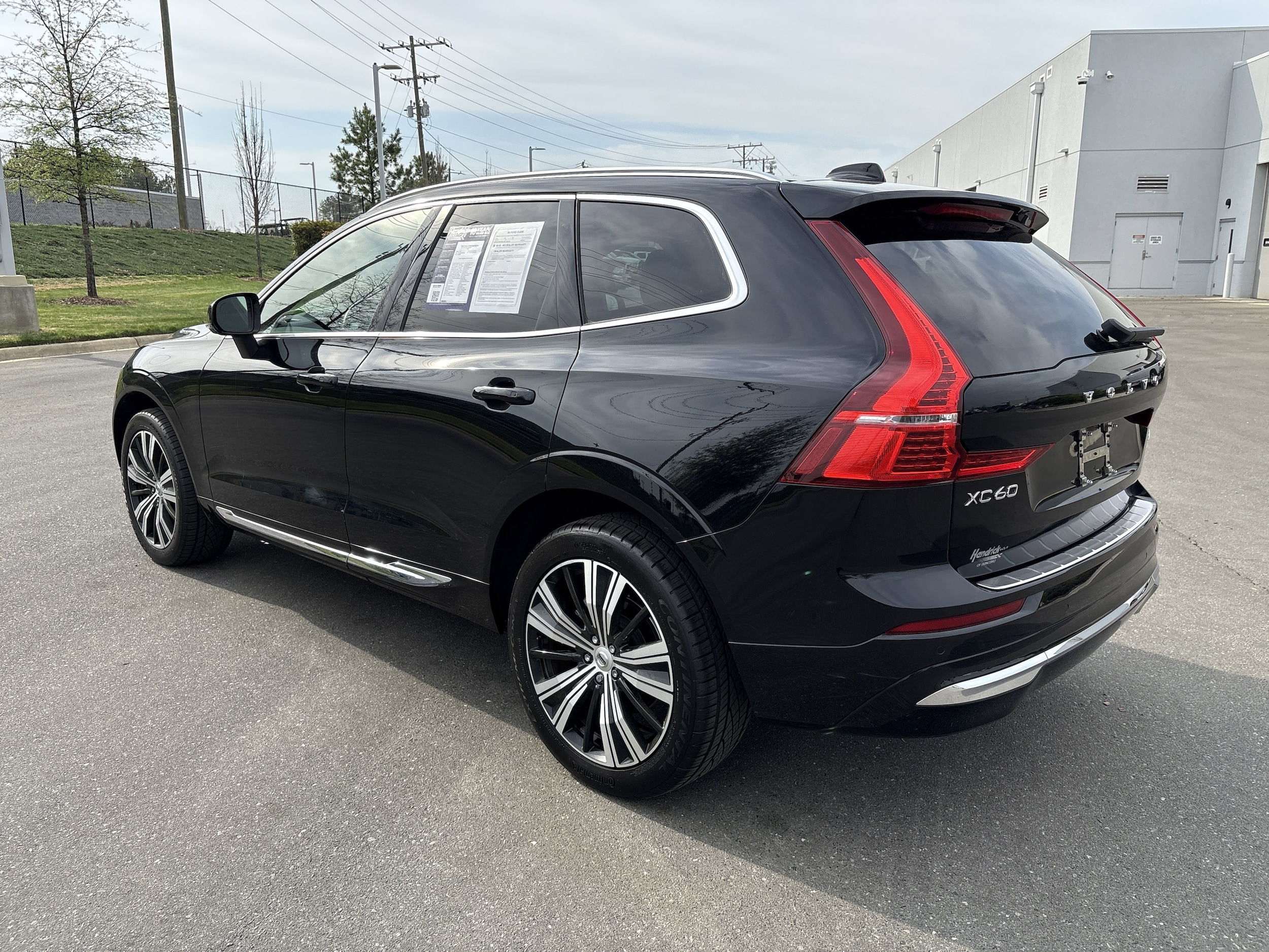 2022 Volvo XC60 Inscription photo 6