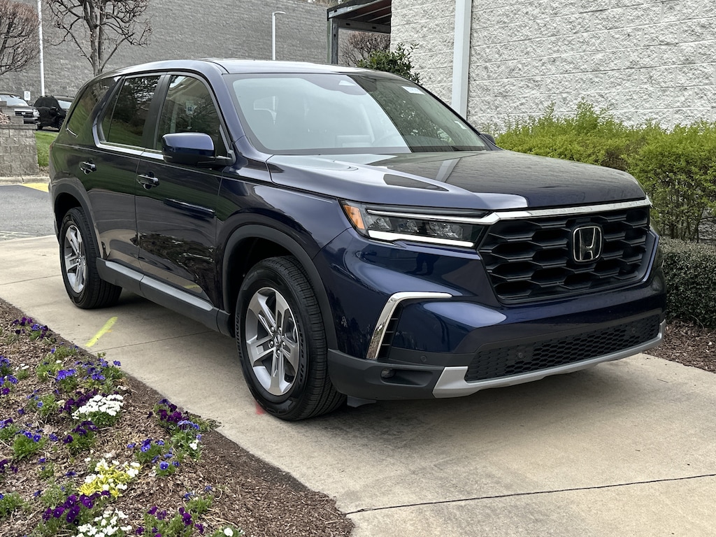 Certified 2025 Honda Pilot EX-L SUV