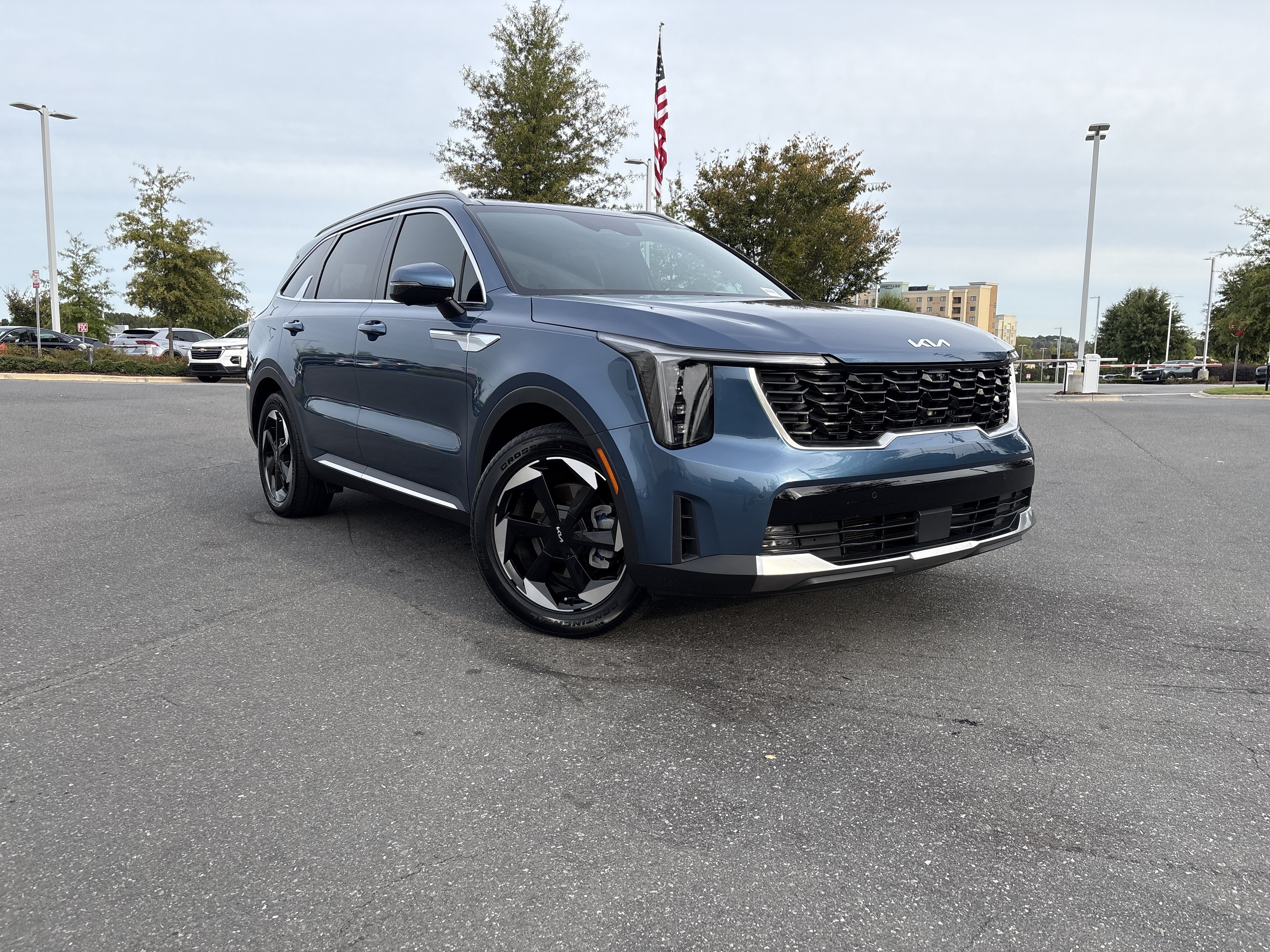 Certified 2025 Kia Sorento Hybrid SX Prestige SUV
