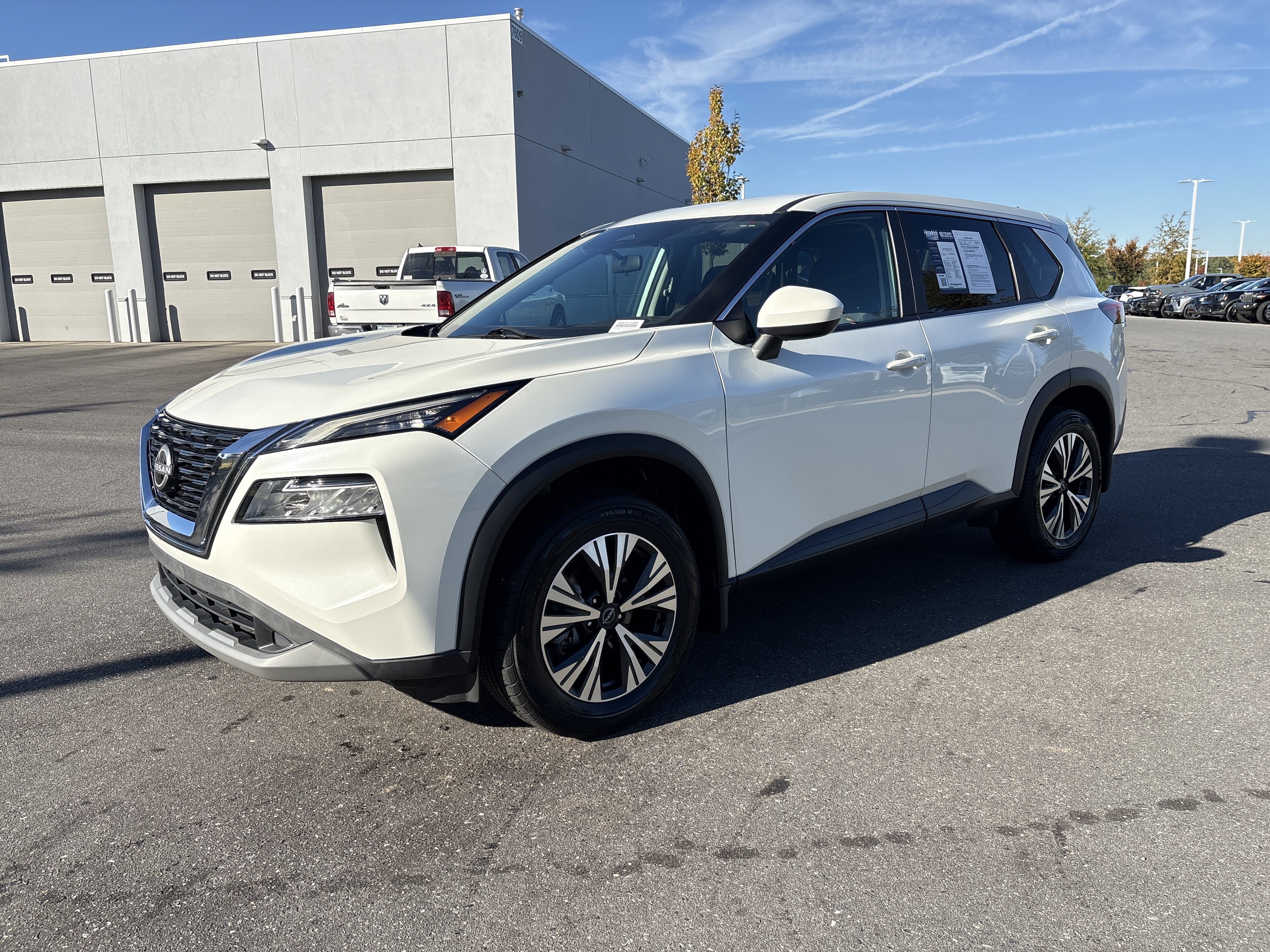 Used 2023 Nissan Rogue SV SUV