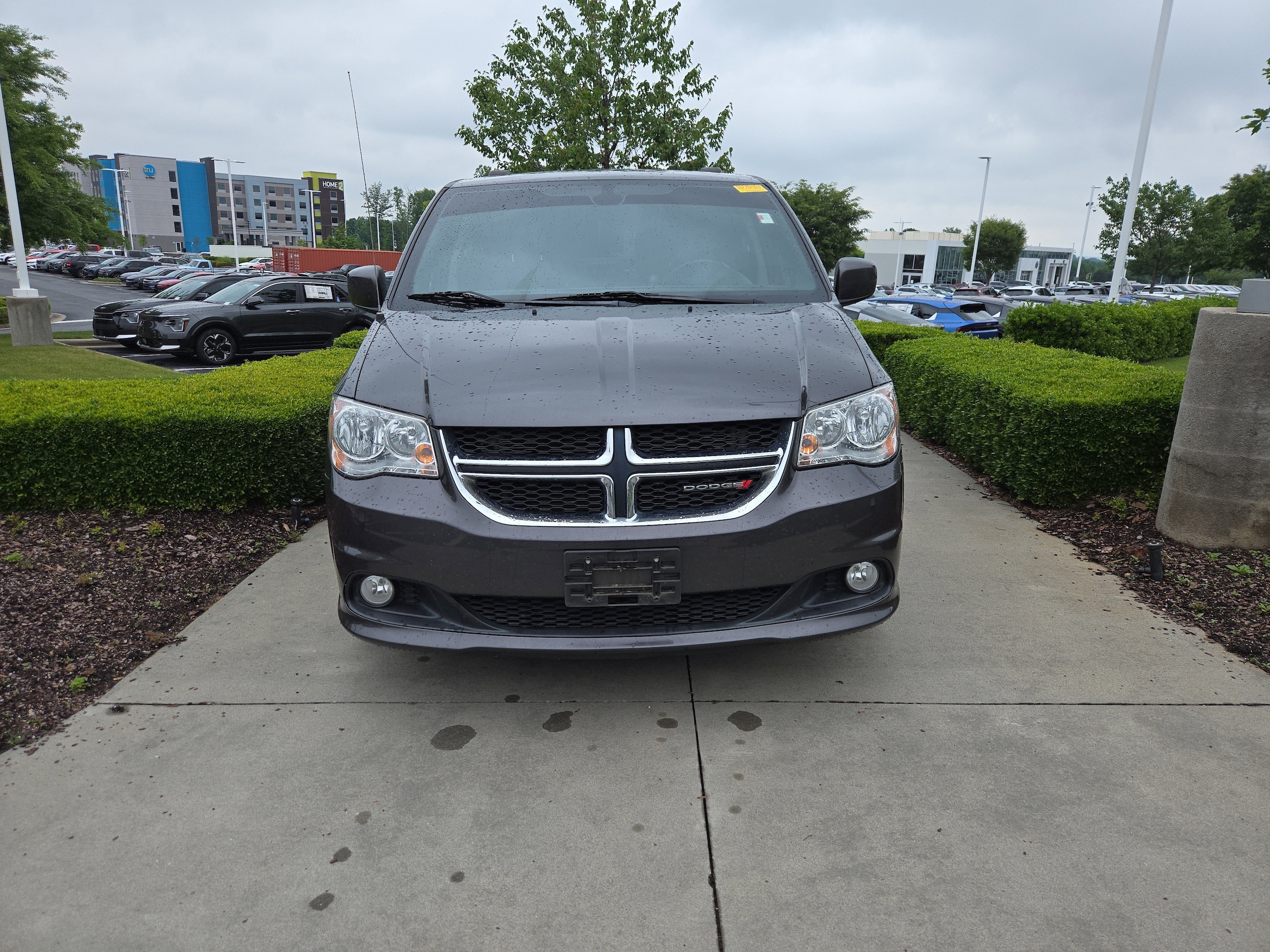 2019 Dodge Grand Caravan SXT photo 3
