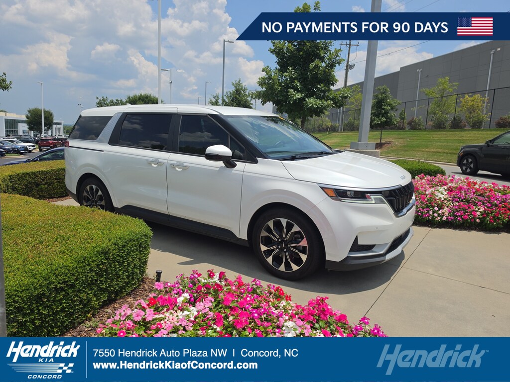 Certified 2024 Kia Carnival EX Minivan