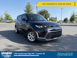 2023 Kia Soul LX Hatchback