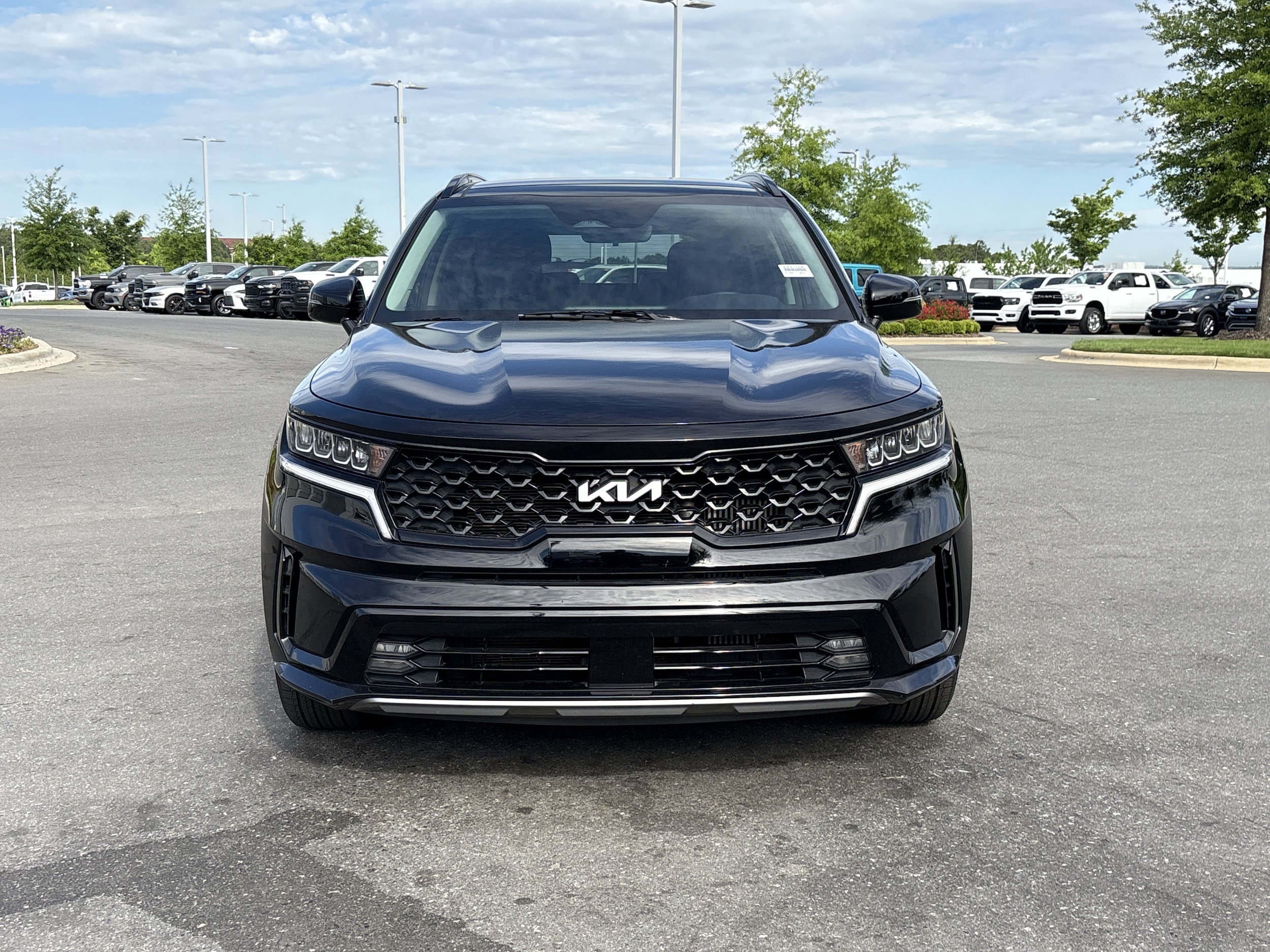 2022 Kia Sorento EX photo 2