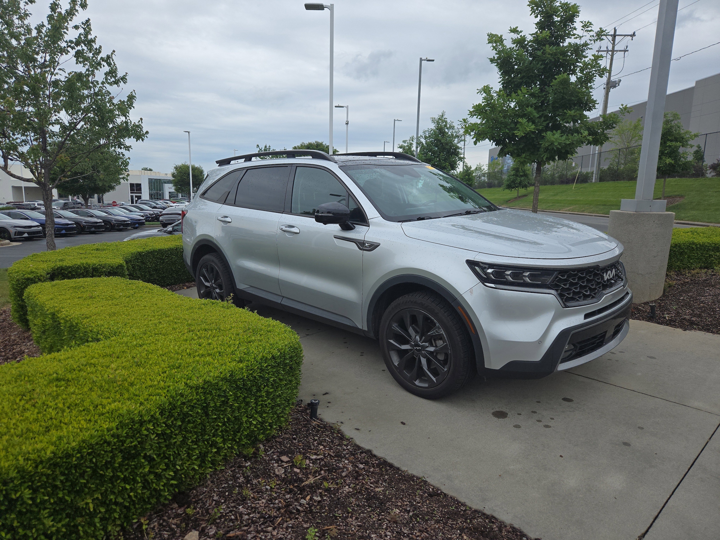 2022 Kia Sorento X-Line SX Prestige photo 2