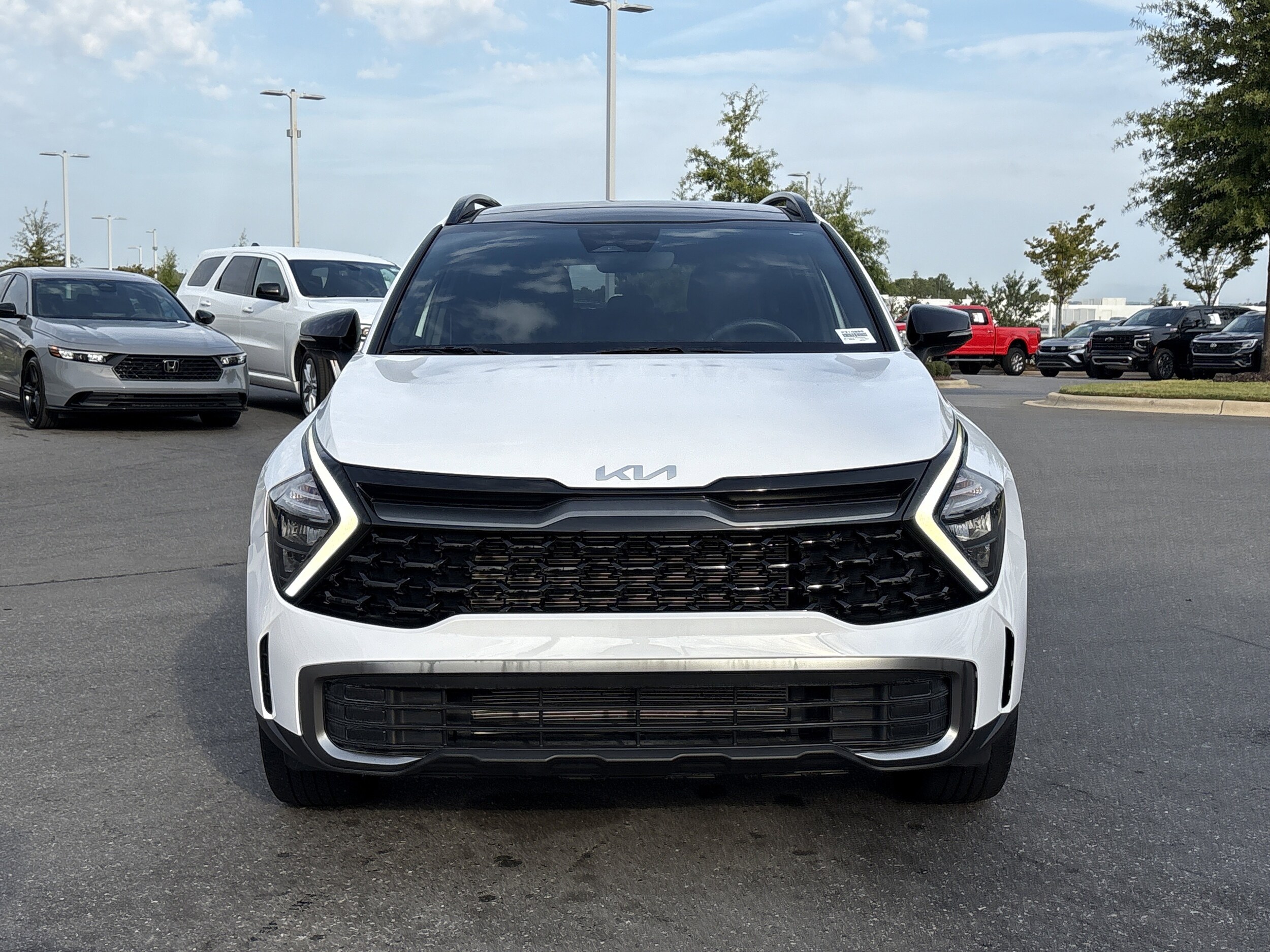2023 Kia Sportage X-Line photo 3