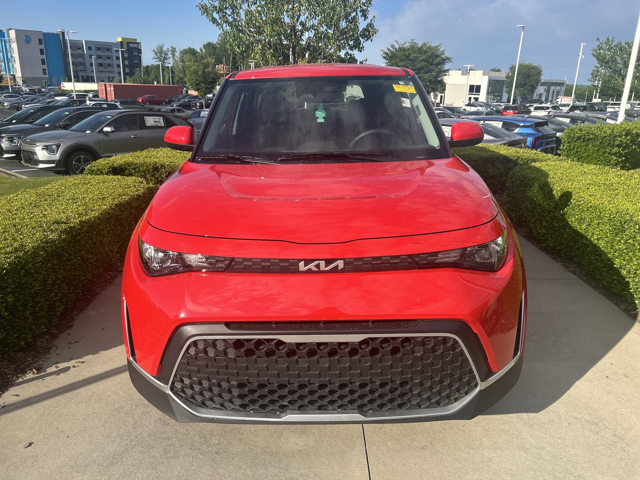 2025 Kia Soul LX photo 3