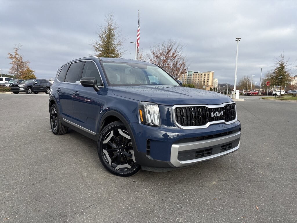 Certified 2023 Kia Telluride EX SUV
