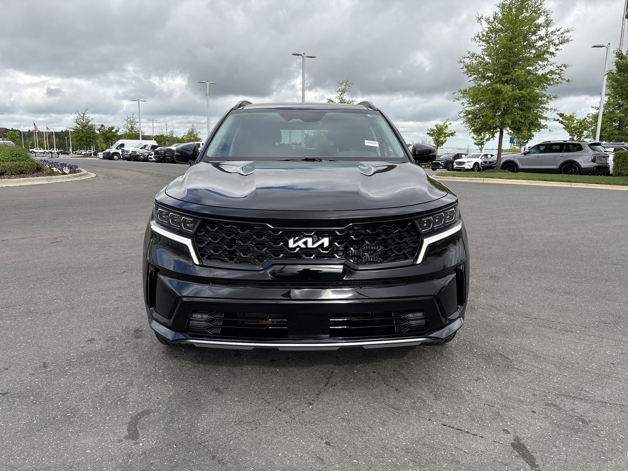 2023 Kia Sorento SX photo 2