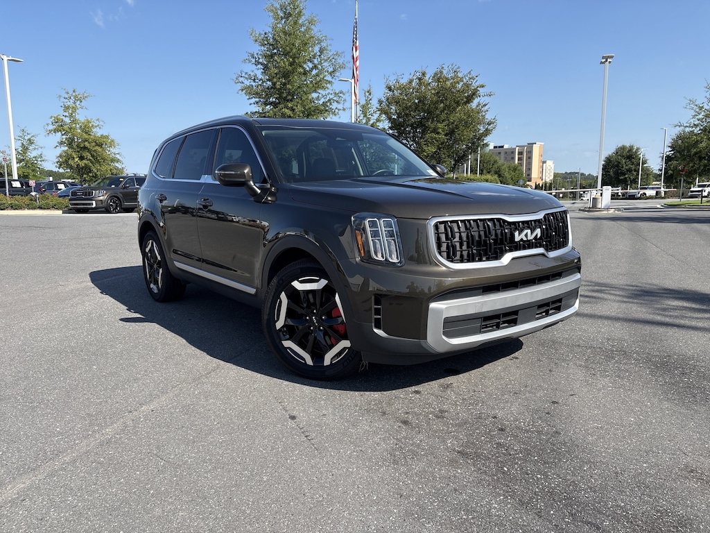 Used 2023 Kia Telluride EX SUV