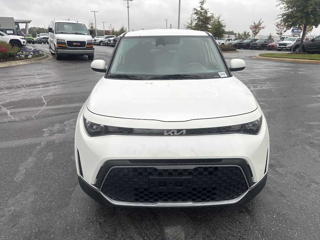 Certified 2023 Kia Soul LX Hatchback