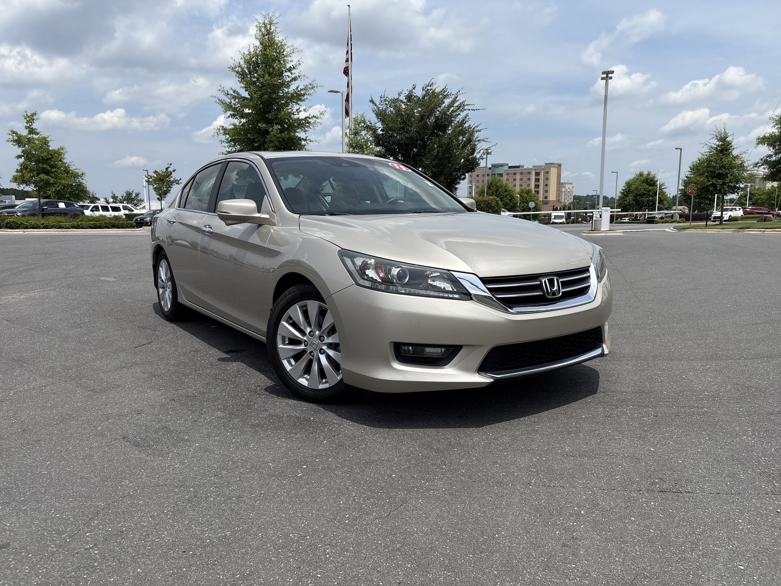 Used 2015 Honda Accord EX-L with VIN 1HGCR2F89FA254287 for sale in Concord, NC