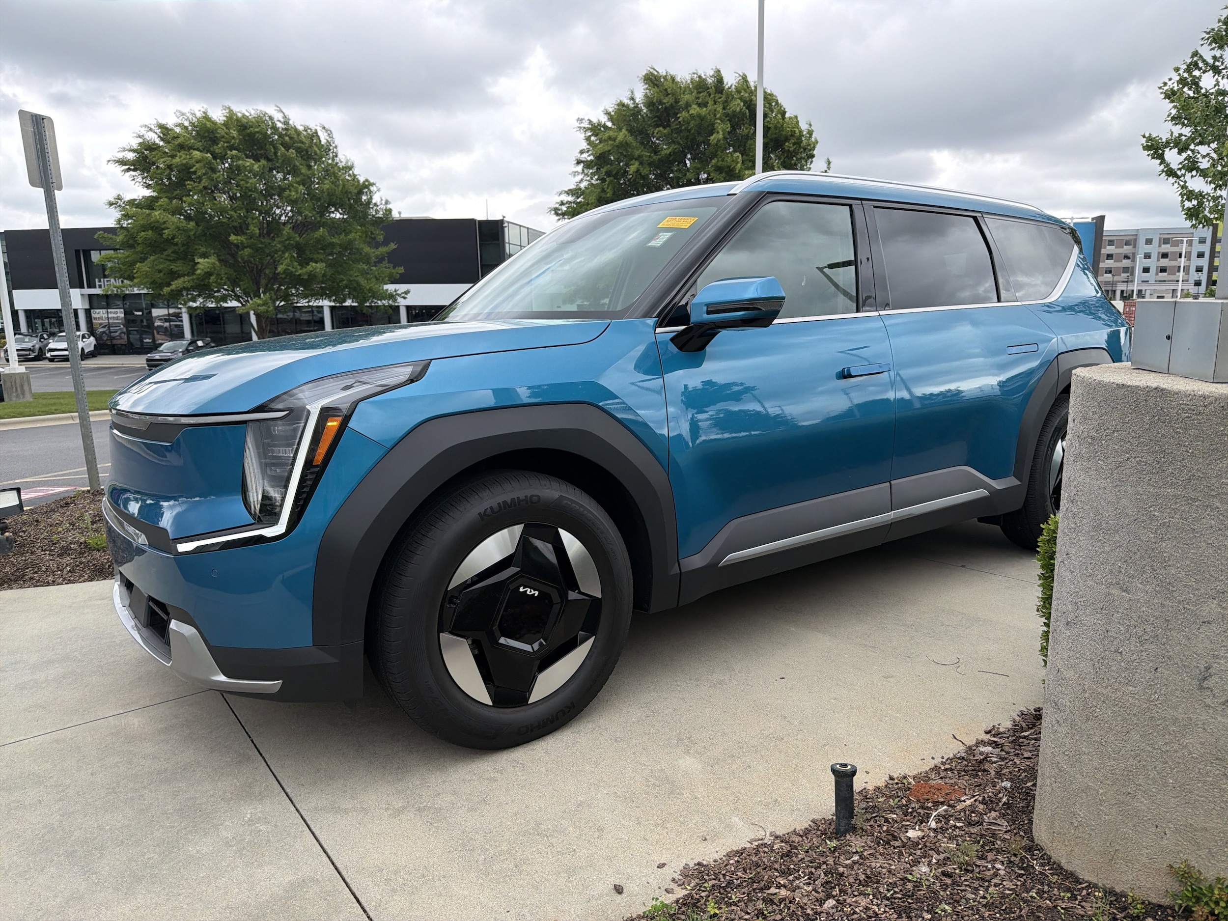 2025 Kia EV9 Wind photo 5