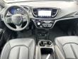 2025 Chrysler Pacifica Select Minivan