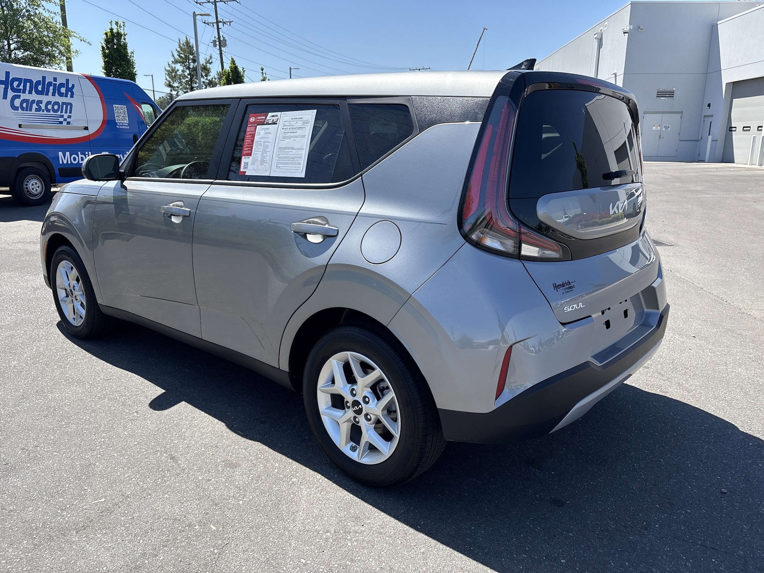 2025 Kia Soul LX photo 6