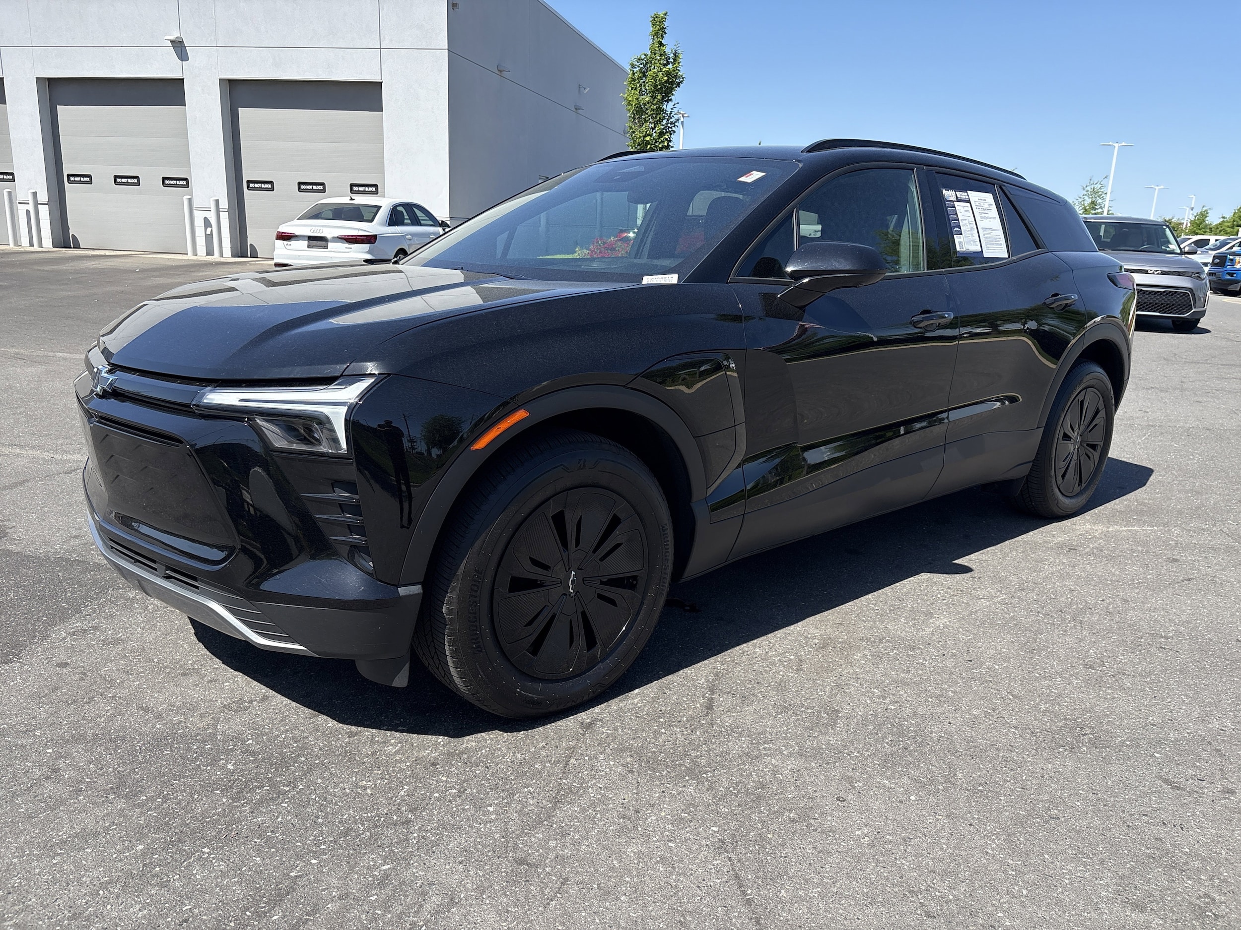 2025 Chevrolet Blazer EV FWD LT photo 4