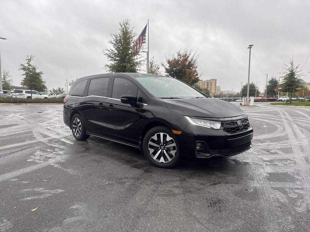 Certified 2025 Honda Odyssey EX-L Minivan