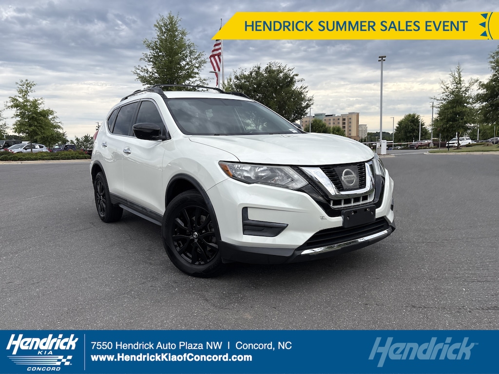 Used 2017 Nissan Rogue SV SUV