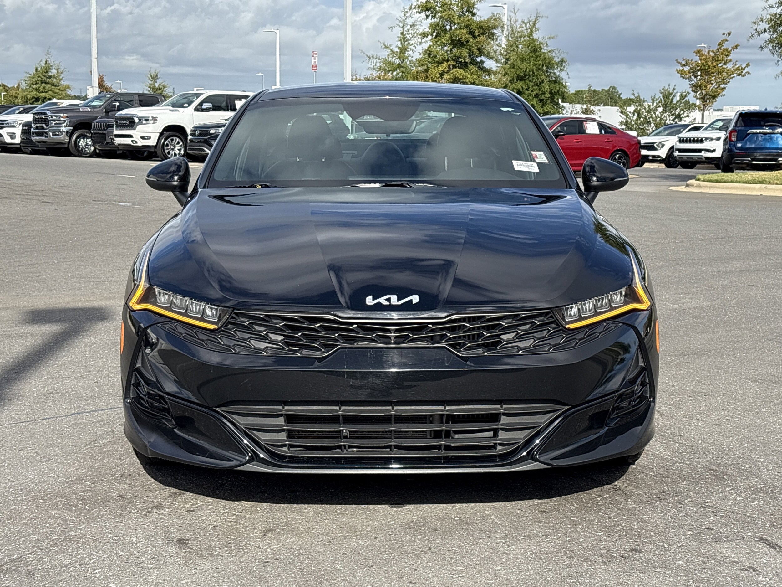 2022 Kia K5 GT-Line photo 2