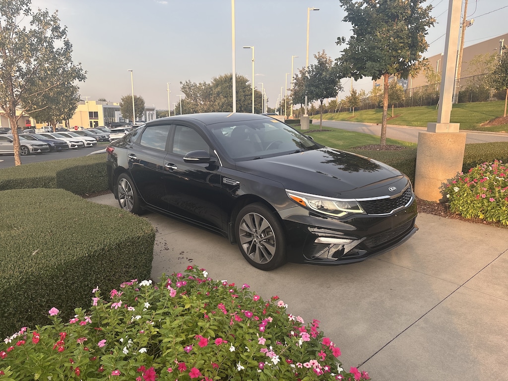 Used 2019 Kia Optima S Sedan