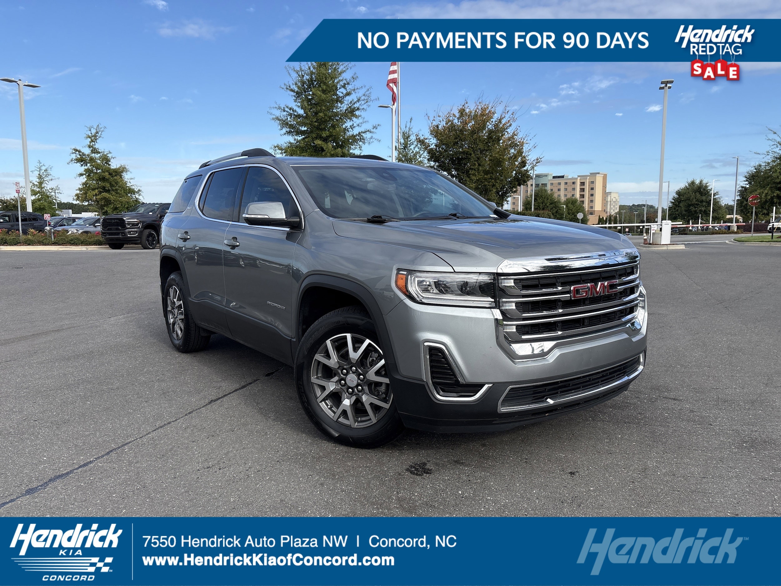 2023 GMC Acadia SLE's photo